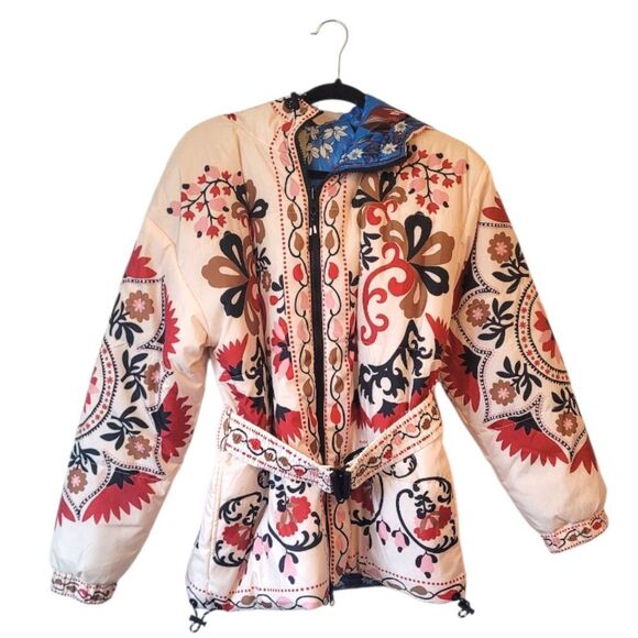 Farm Rio Women's Cashew Mandala Reversible Belted Floral Puffer Jacket SZ S NWT - Picture 1 of 13